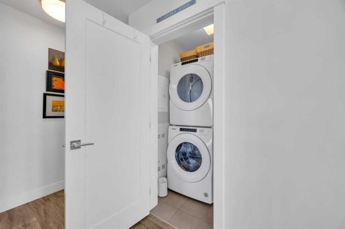 210-38 Quarry Gate Se, Calgary, AB 