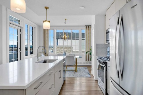 210-38 Quarry Gate Se, Calgary, AB 