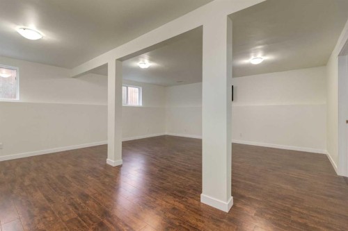 8 Canoe Circle Sw, Airdrie, AB - Indoor