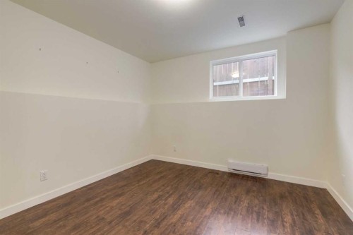 8 Canoe Circle Sw, Airdrie, AB - Indoor Photo Showing Other Room