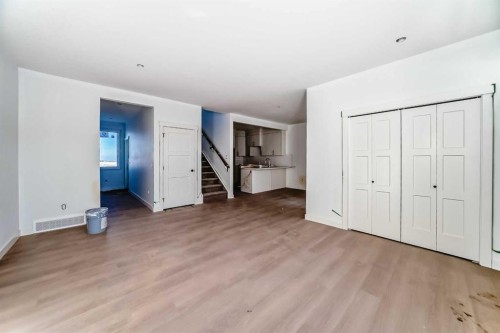 1971 Mccaskill Drive, Crossfield, AB - Indoor