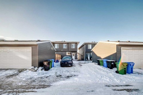 1244 Cornerstone Way Ne, Calgary, AB - Outdoor