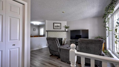 78 Athabasca Crescent, Crossfield, AB - Indoor Photo Showing Office