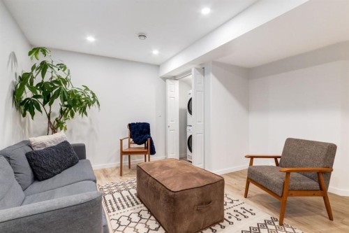 13 Bow Ridge Link, Cochrane, AB - Indoor