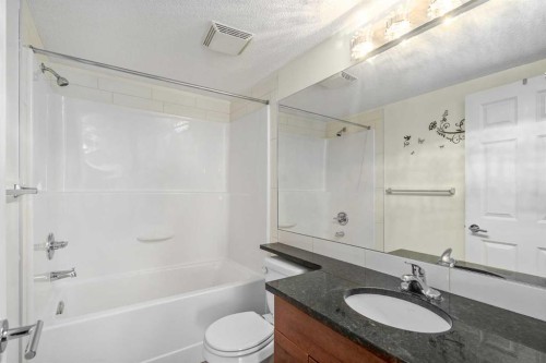 2312-279 Copperpond Common Se, Calgary, AB - Indoor Photo Showing Bathroom