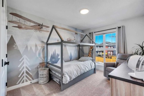 20 Edith Crescent Nw, Calgary, AB - Indoor Photo Showing Bedroom