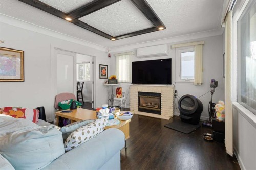 2812-2816 24 Street Nw, Calgary, AB - Indoor With Fireplace