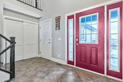 605 Sunrise Close, Diamond Valley, AB - Indoor Photo Showing Other Room