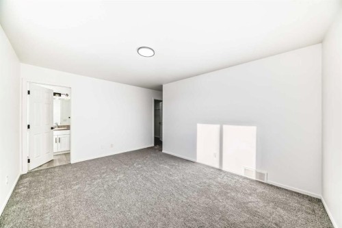 99 Saddlecrest Way Ne, Calgary, AB - Indoor Photo Showing Other Room