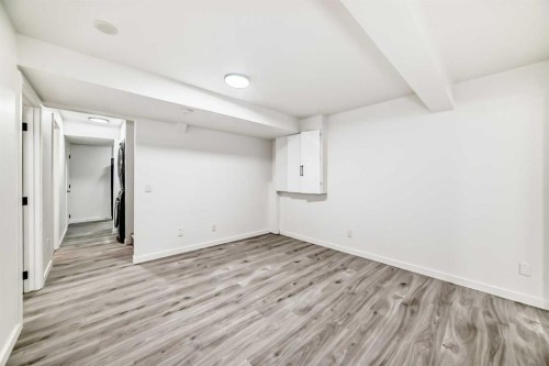 99 Saddlecrest Way Ne, Calgary, AB - Indoor Photo Showing Other Room