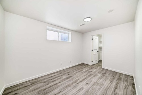99 Saddlecrest Way Ne, Calgary, AB - Indoor Photo Showing Other Room