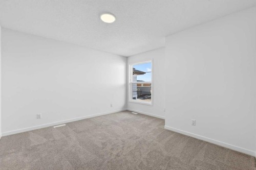 195 Corner Glen Crescent Ne, Calgary, AB - Indoor Photo Showing Other Room