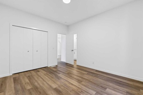 195 Corner Glen Crescent Ne, Calgary, AB - Indoor Photo Showing Other Room