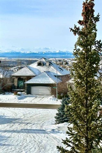 19 Sienna Ridge Bay Sw, Calgary, AB - Outdoor With View