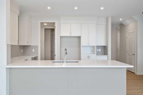 19815 44 Street Se, Calgary, AB - Indoor Photo Showing Kitchen