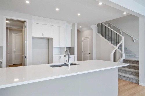 19815 44 Street Se, Calgary, AB - Indoor Photo Showing Kitchen