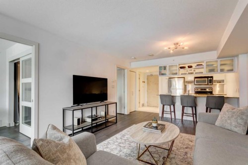 405-1110 11 Street Sw, Calgary, AB - Indoor Photo Showing Living Room