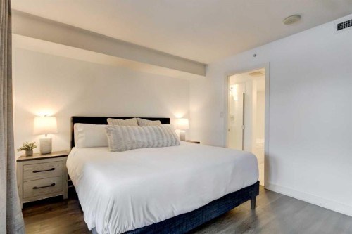405-1110 11 Street Sw, Calgary, AB - Indoor Photo Showing Bedroom