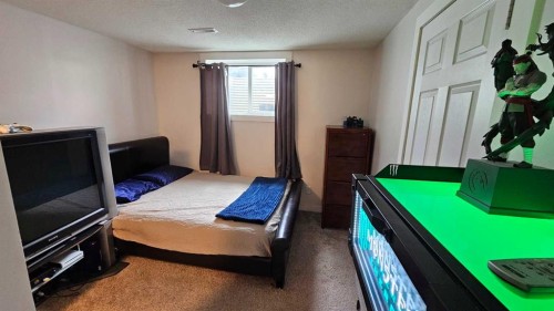 165 Whitewood Place Ne, Calgary, AB - Indoor Photo Showing Bedroom
