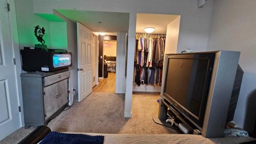 165 Whitewood Place Ne, Calgary, AB - Indoor