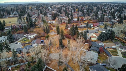 628 Cantrell Drive Sw, Calgary, AB - Outdoor With View