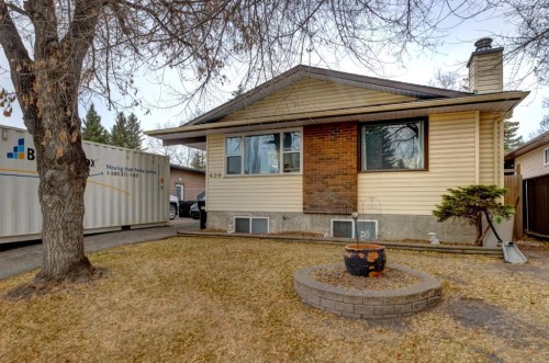 628 Cantrell Drive Sw, Calgary, AB - Outdoor With Exterior
