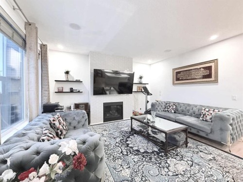 148 Carrington Circle Nw, Calgary, AB 