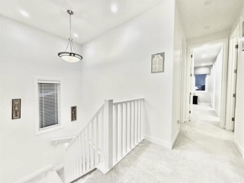 148 Carrington Circle Nw, Calgary, AB 