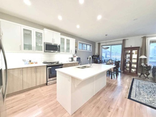 148 Carrington Circle Nw, Calgary, AB 