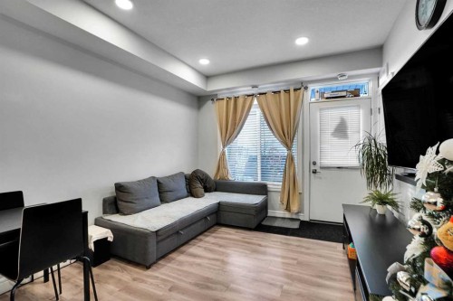 28 Savanna Passage Ne, Calgary, AB - Indoor