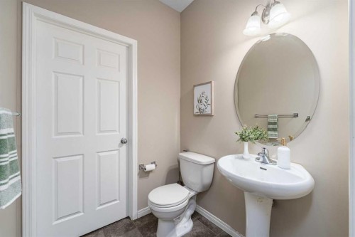194 Kincora Glen Rise Nw, Calgary, AB - Indoor Photo Showing Bathroom