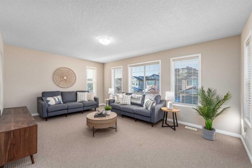 194 Kincora Glen Rise Nw, Calgary, AB - Indoor Photo Showing Living Room