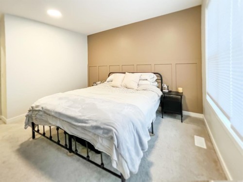 1584 Rangeview Drive Se, Calgary, AB 