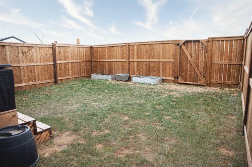 1584 Rangeview Drive Se, Calgary, AB 