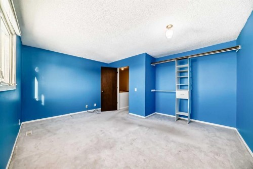 79 Aberdare Road Ne, Calgary, AB - Indoor Photo Showing Other Room