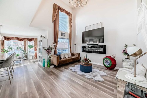 33 Citadel Estates Terrace Nw, Calgary, AB - Indoor