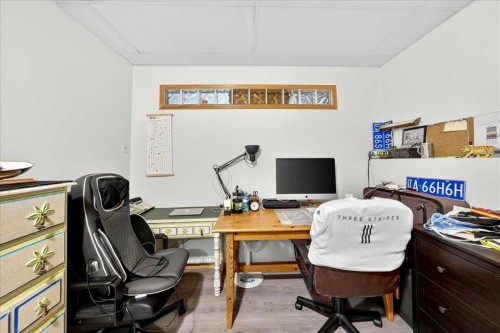 64 Macewan Park Rise Nw, Calgary, AB - Indoor Photo Showing Office