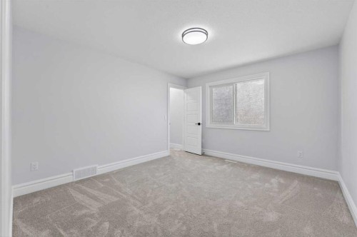 98 Waterford Crescent, Chestermere, AB - Indoor Photo Showing Other Room