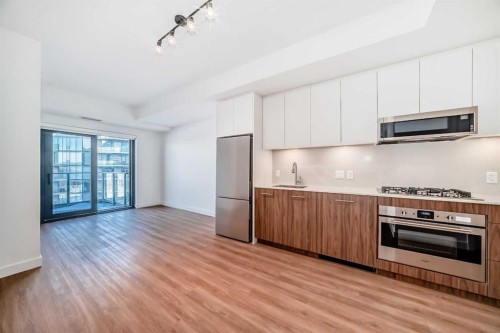 1012-730 2 Street Sw, Calgary, AB - Indoor Photo Showing Kitchen