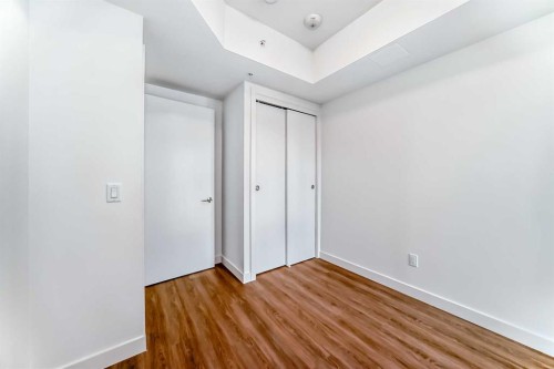 1012-730 2 Street Sw, Calgary, AB - Indoor Photo Showing Other Room