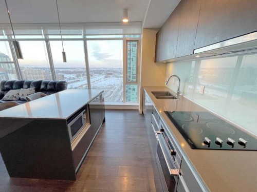 1502-1122 3 Street Se, Calgary, AB - Indoor Photo Showing Kitchen With Double Sink With Upgraded Kitchen