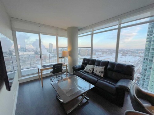 1502-1122 3 Street Se, Calgary, AB - Indoor Photo Showing Living Room