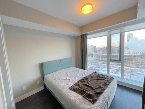 1502-1122 3 Street Se, Calgary, AB - Indoor Photo Showing Bedroom