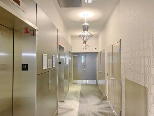 1502-1122 3 Street Se, Calgary, AB - Indoor Photo Showing Other Room