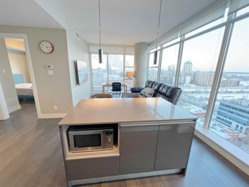 1502-1122 3 Street Se, Calgary, AB - Indoor Photo Showing Kitchen