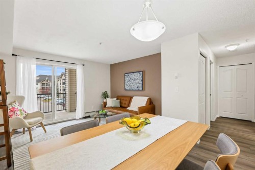 1208-2395 Eversyde Avenue Sw, Calgary, AB - Indoor