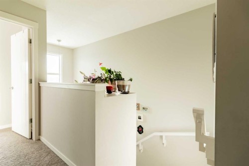 178 Livingston Avenue Ne, Calgary, AB - Indoor Photo Showing Other Room