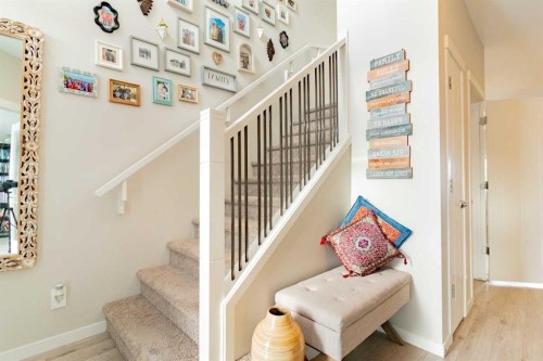 178 Livingston Avenue Ne, Calgary, AB - Indoor Photo Showing Other Room