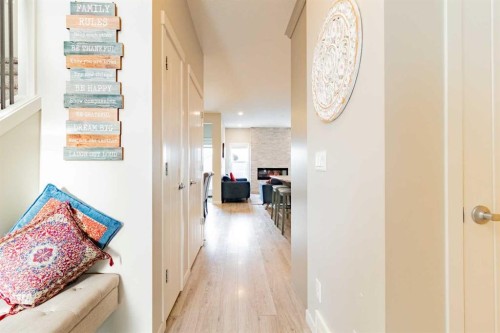 178 Livingston Avenue Ne, Calgary, AB - Indoor Photo Showing Other Room