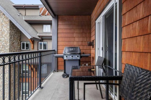 322-901 Mountain Street, Canmore, AB - Outdoor With Exterior